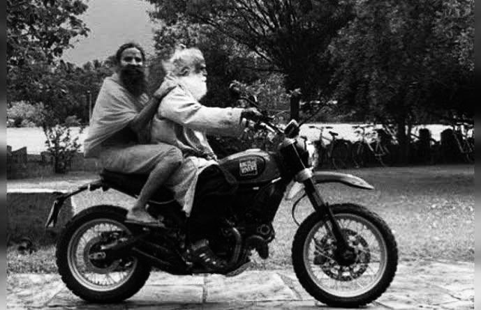 Snakes in dreams by Sadhguru.