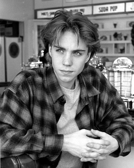 Jonathan Brandis — Too young to&nbsp;die