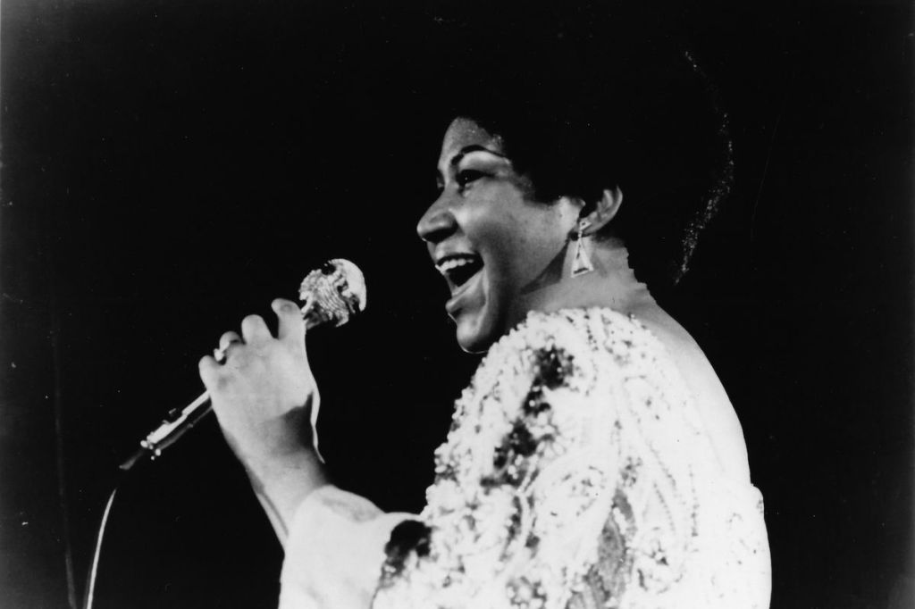 Famous people died August 16.