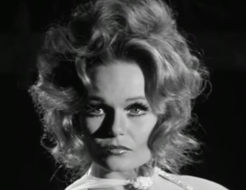 Valerie Perrine escaped the Sharon Tate&nbsp;slaughter