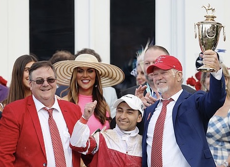 Rich Strike perfectly named.