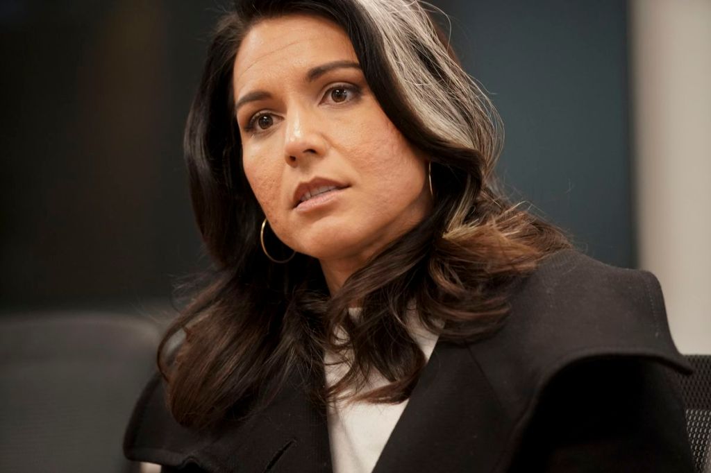 Tulsi Gabbard dumps nuke war Dems